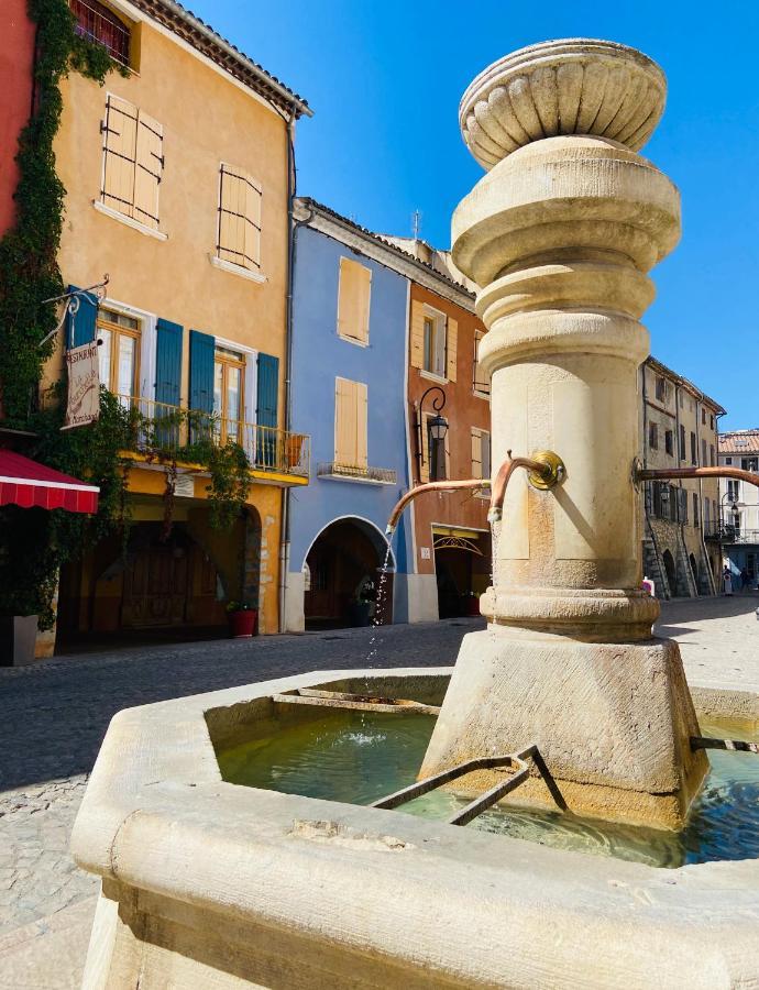 Hotel Les Arcades Le Lion D'Or Buis-les-Baronnies Zewnętrze zdjęcie